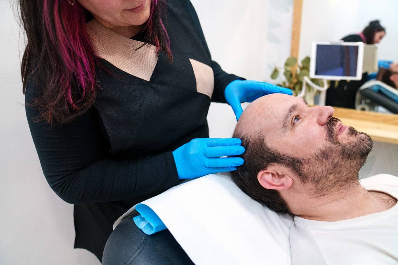 Expert hair loss treatment session
