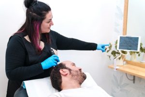 Expert hair loss assessment at UK clinic